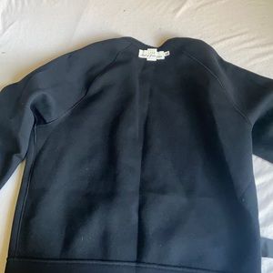 Black crew neck sweater handm